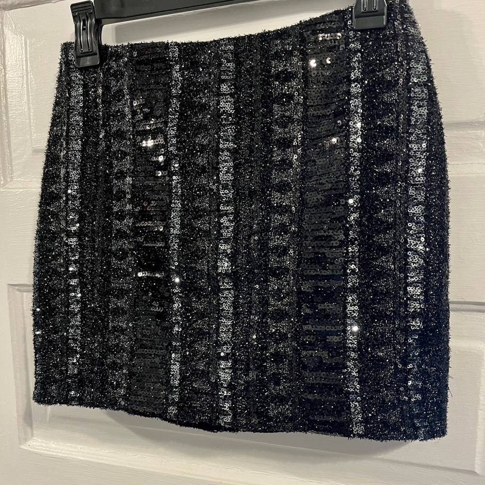 Sequin Mini Skirt (express)